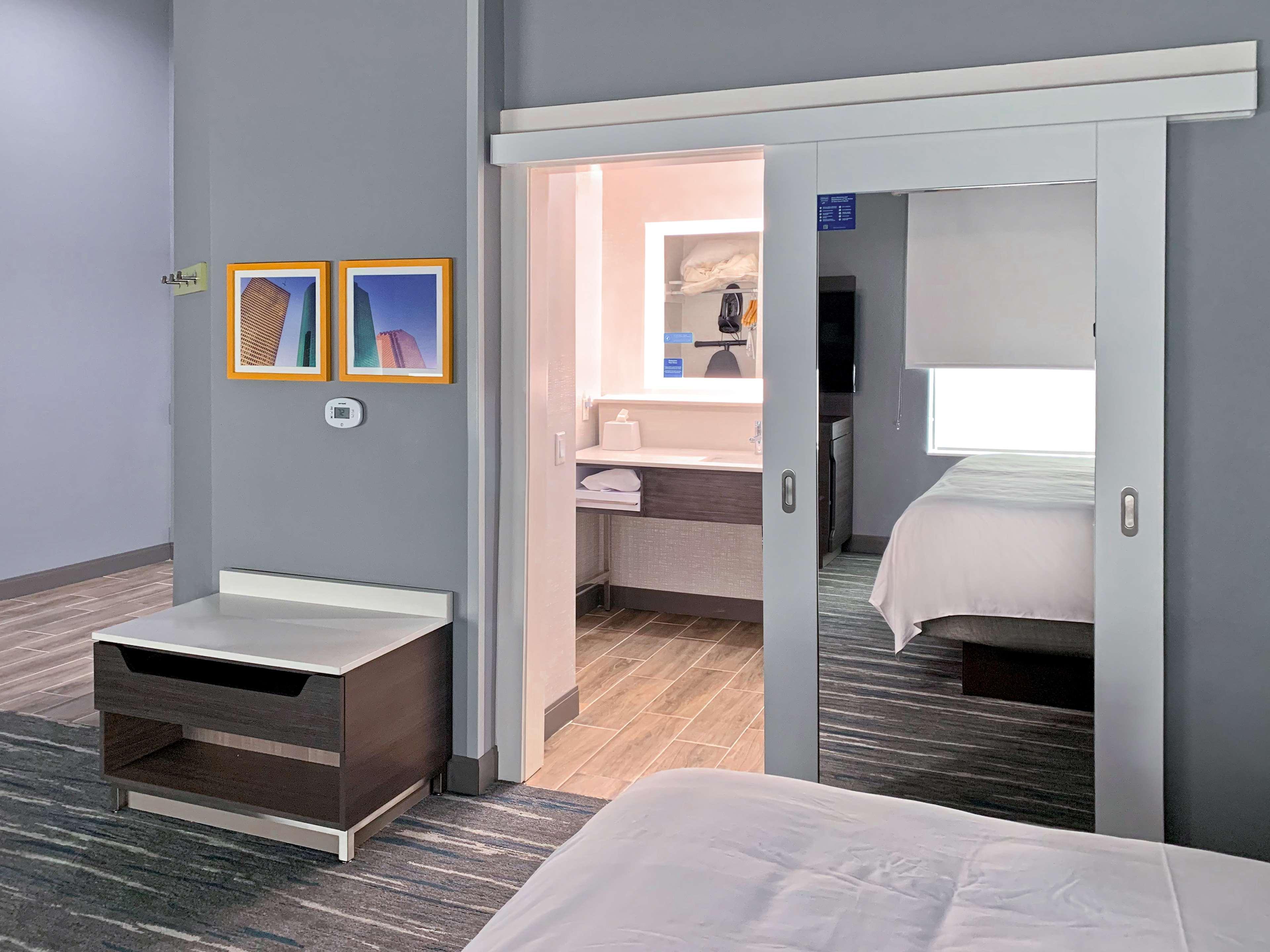 Hampton Inn & Suites Houston East Beltway 8, Tx Cloverleaf Εξωτερικό φωτογραφία