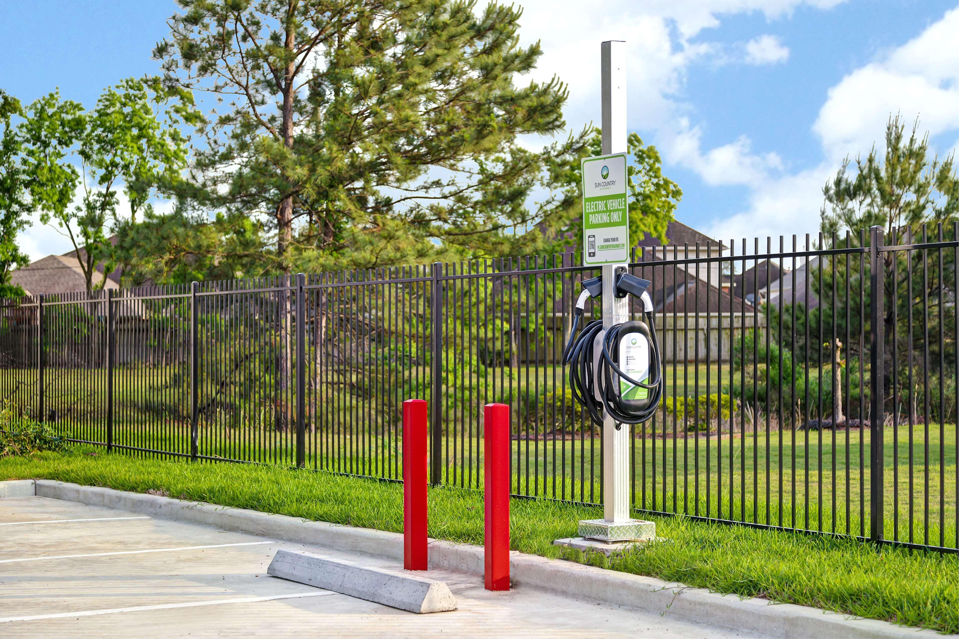 Hampton Inn & Suites Houston East Beltway 8, Tx Cloverleaf Εξωτερικό φωτογραφία